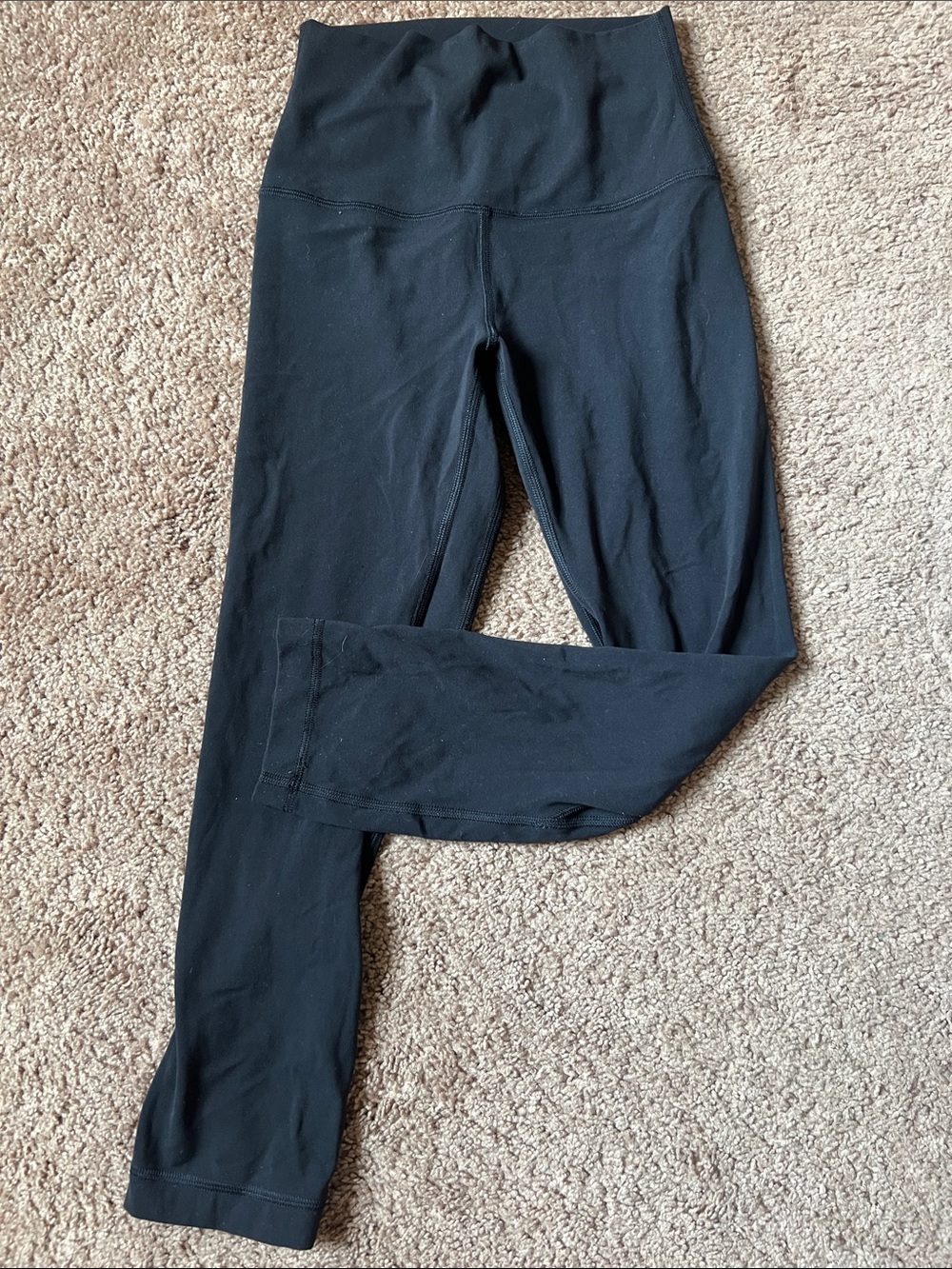Lululemon High-Waist Black Cropped Leggings